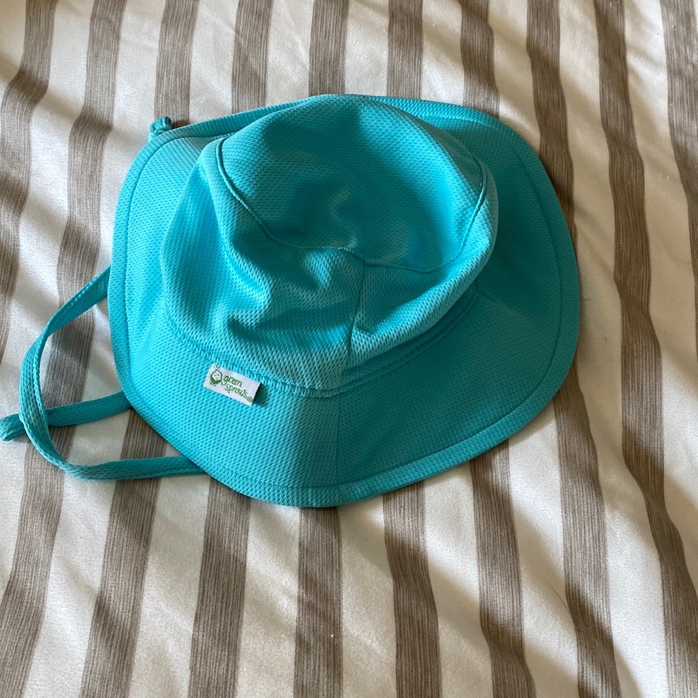 Green Sprouts hat